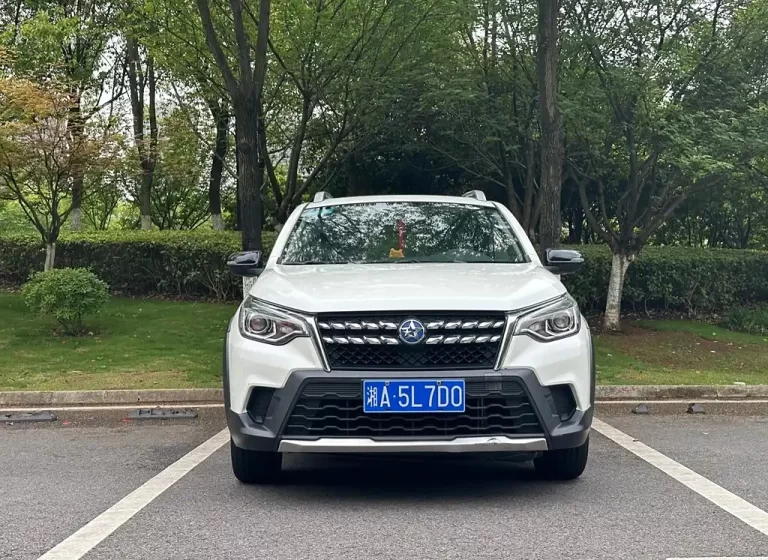 VENUCIA T70