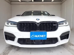 BMW M5 4