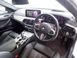 BMW M5 6
