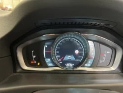 VOLVO V70 5