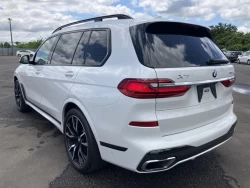 BMW X7 1