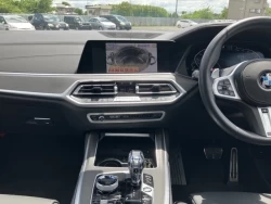 BMW X7 6