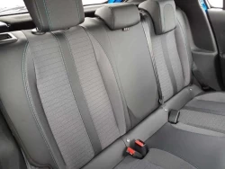 PEUGEOT 208 7
