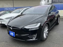 TESLA MODEL X 1