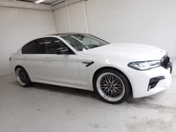BMW M5 1