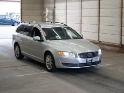 VOLVO V70 0